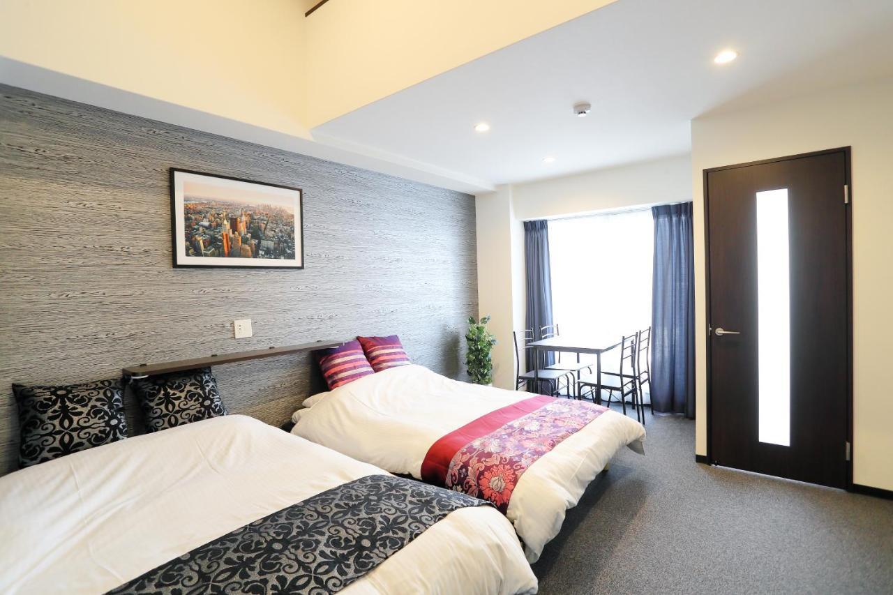 Appartamento Gate80 Shinsaibashi West Ⅱ Osaka Esterno foto